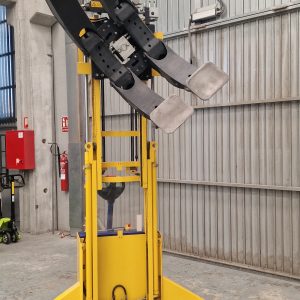 Stöcklin EDF-16 A24 amb pinça per bobines