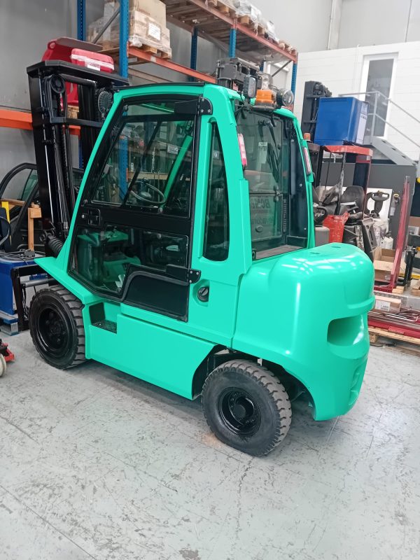 Carretilla diesel Mitsubishi Forklift